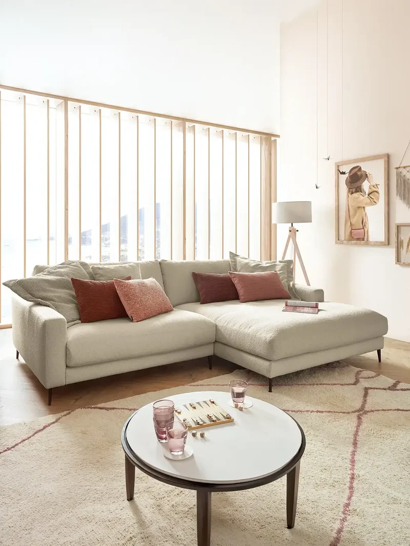 Uptown 2.0 – Ecksofa 1,5-Sitzer mit Armlehne links – Longchair long groß mit Armlehne rechts