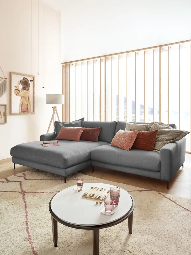Uptown 2.0 – Ecksofa Longchair long groß mit Armlehne links – 1,5-Sitzer mit Armlehne rechts