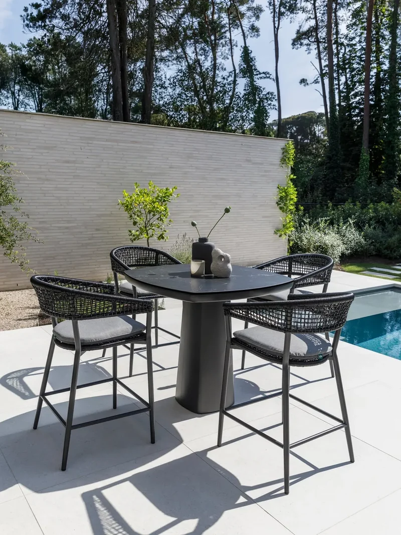 Madeira Dining Table