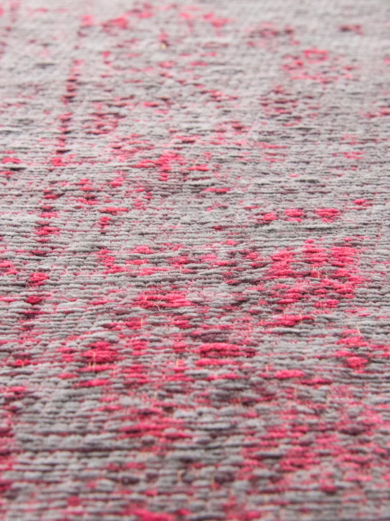 Fading World Pink Flash Teppich