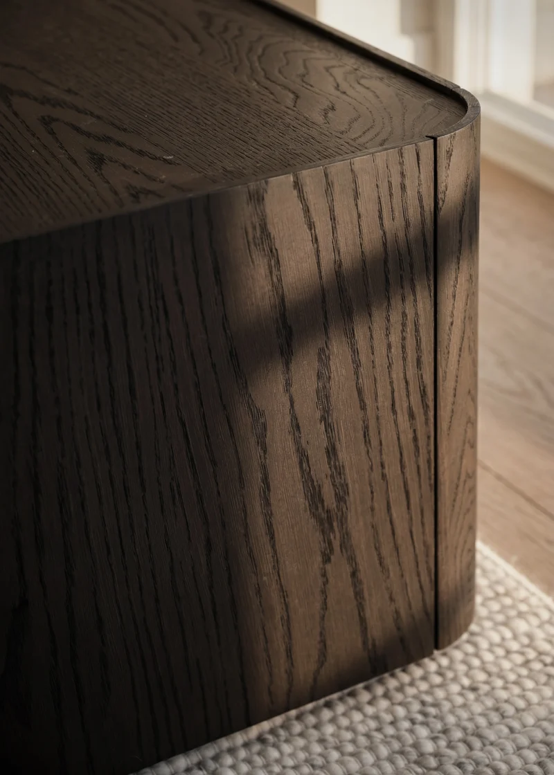 Vorbestellung | Coffeetable 60x60cm, Eiche braun