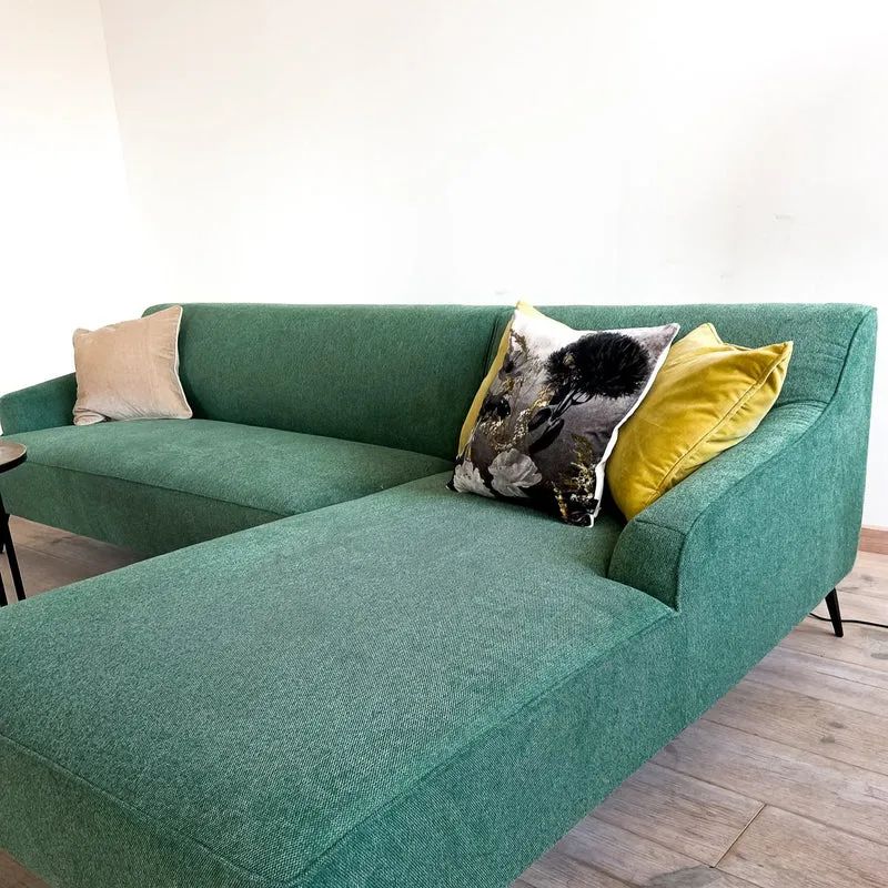 Ecksofa | Lars 11 in Tannengrün mit Metall-Füßen