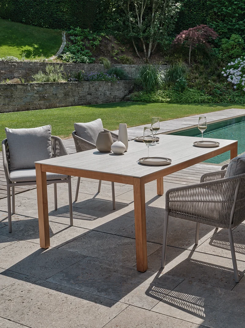Tisch 200x100 cm Teak Tischplatte Dekton Sediment beige
