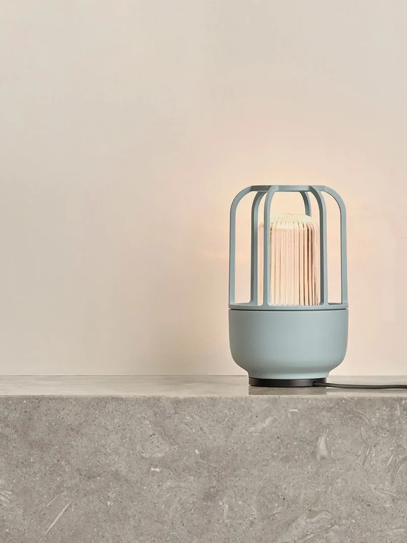 LIGHT No.1 tragbare Outdoor-Solarleuchte