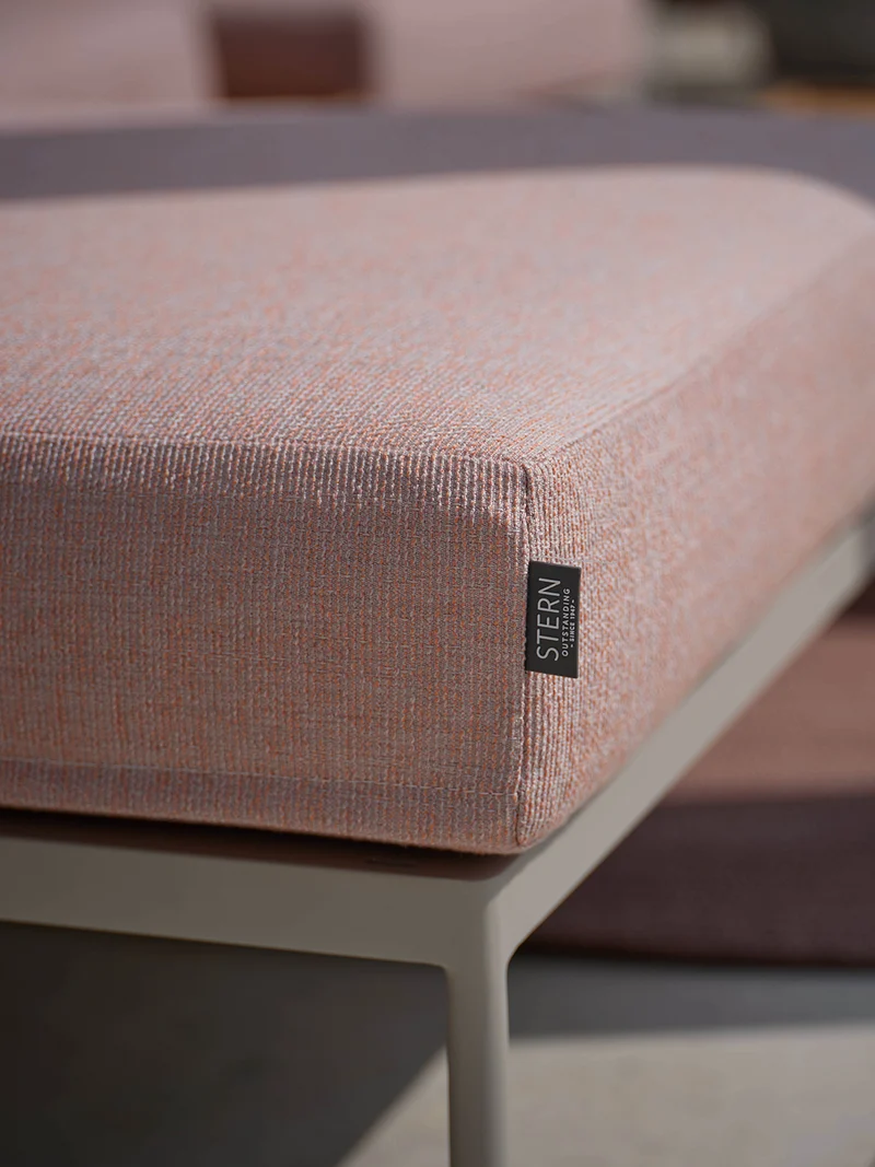 Hocker Coco Lounge Aluminium greige Kissen 100% Polyacryl Lychee
