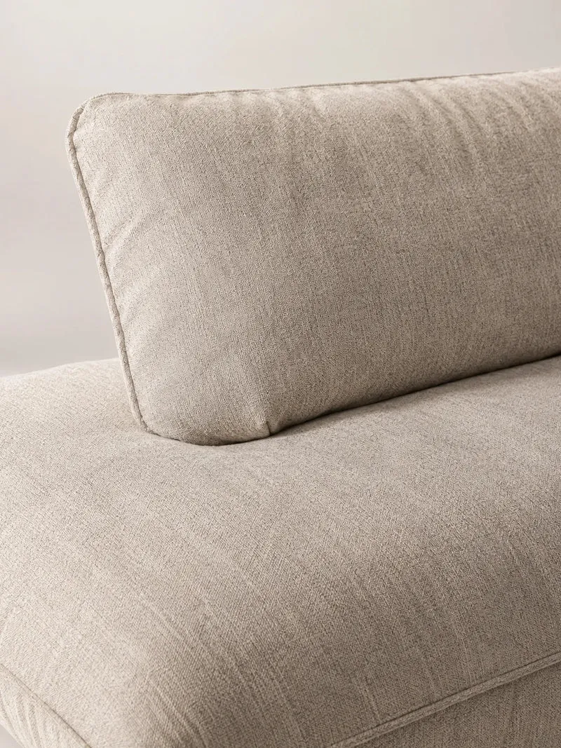 Fluffy Sofa | "2HT links (RVM)"