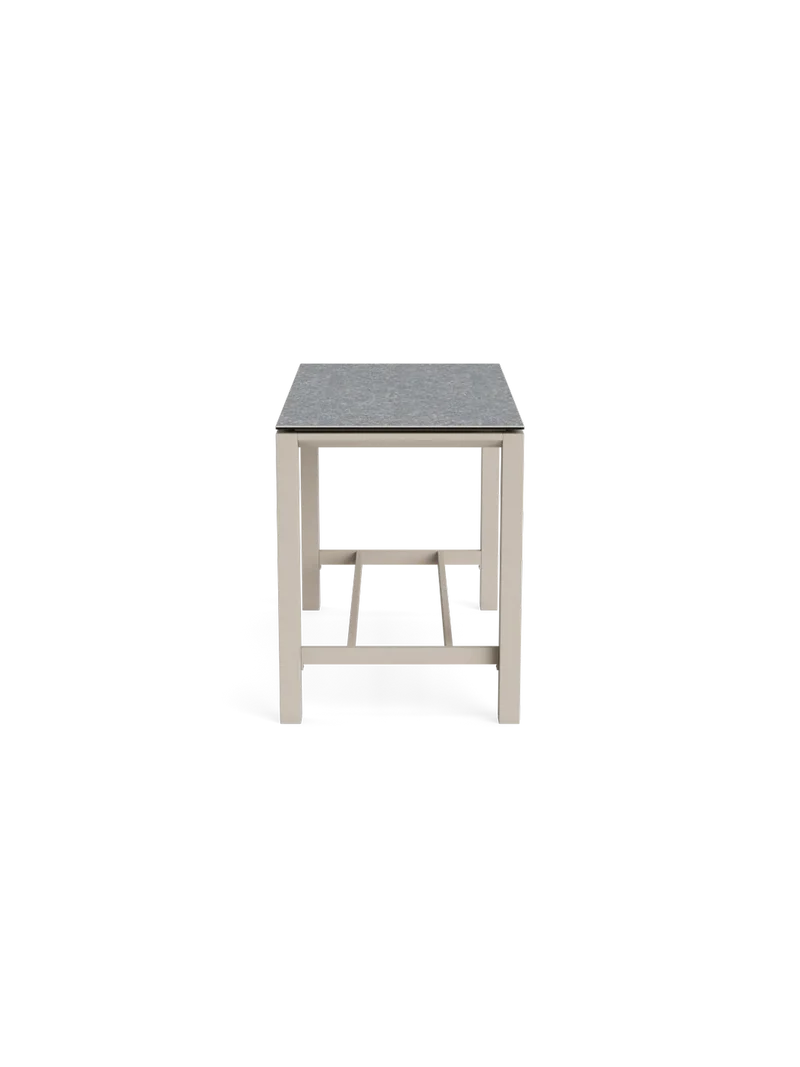 Concept Bar Table
