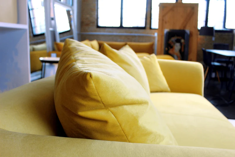 Sofa | "Emilia" – Sunny