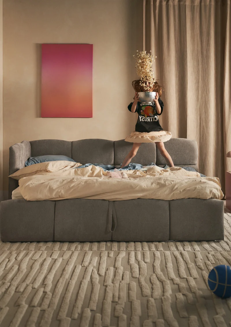 Jugendbett 90x200 cm Cloudy, ausziehbar, linksseitig, mit Matratzen, hellbrauner Chenille