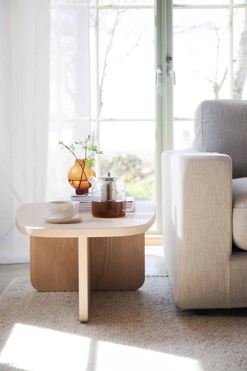 Coffeetable oval 120x70cm, Eiche hell