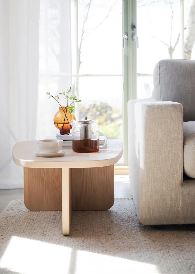 Coffeetable oval 90x60cm, Eiche hell