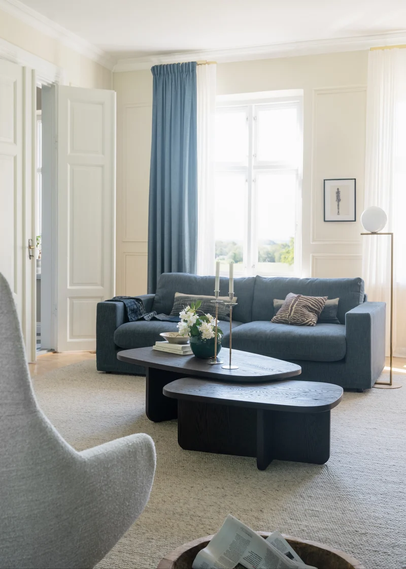 Coffeetable oval 120x70cm, Eiche braun