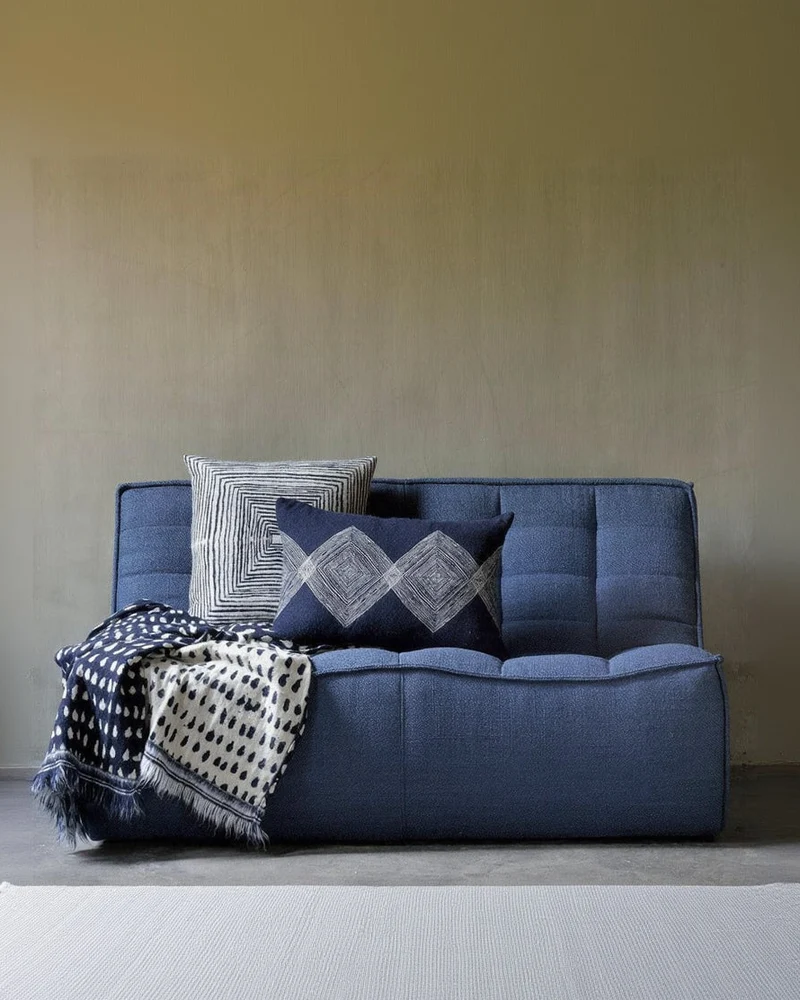 Sofa N701 2-Sitzer