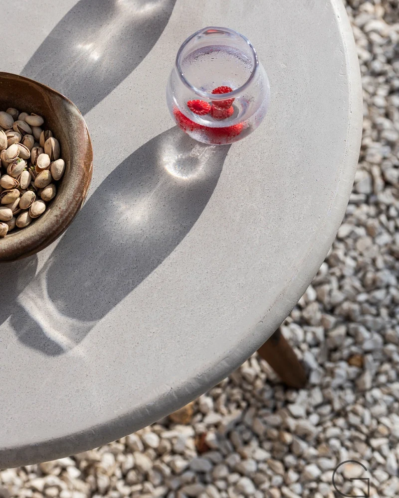 Gartentisch low FAYE Beton