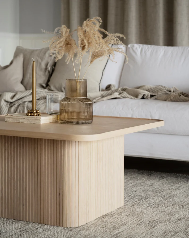 Coffeetable 80x80cm, Eiche natur