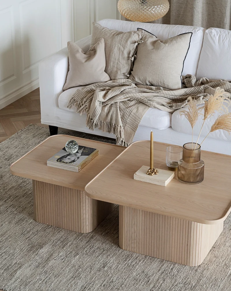 Coffeetable 80x80cm, Eiche natur