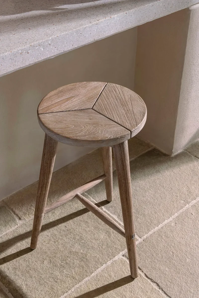 Hocker ASTI