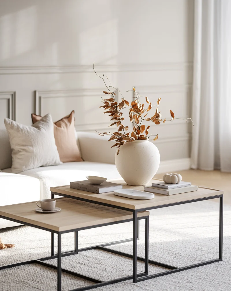 Coffeetable 80x80cm, Eiche natur