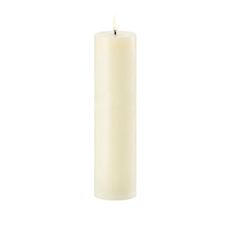 Kerze PILLAR SMOOTH LED Uyuni Ivory Ø7.8 x 20 cm