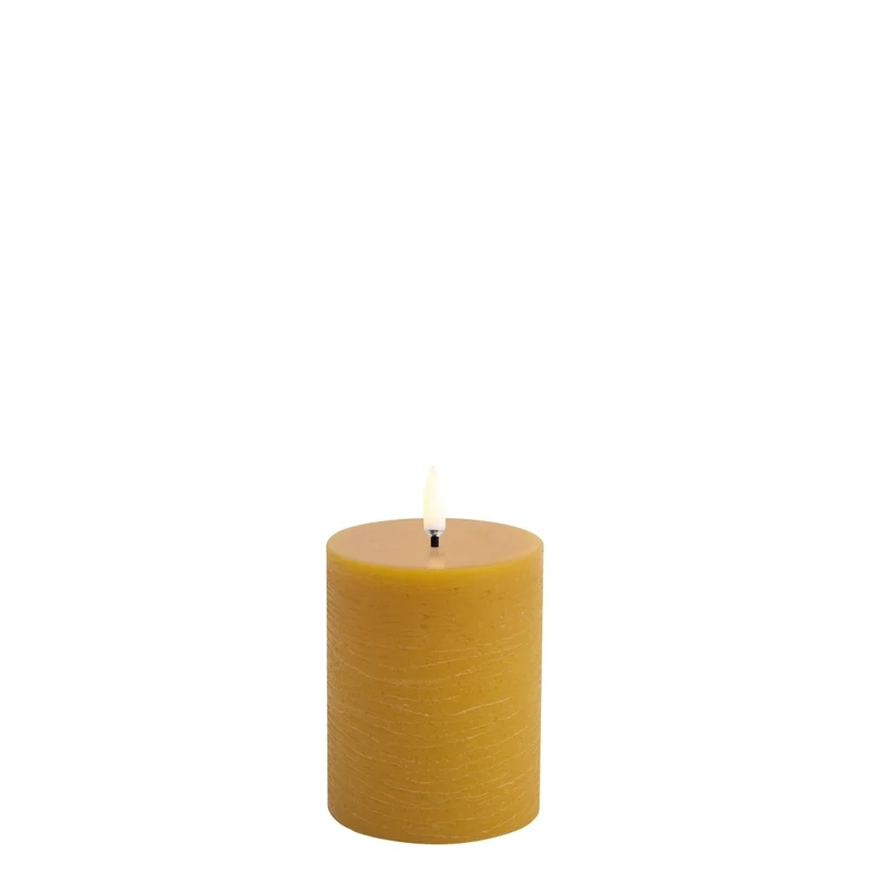 Kerze PILLAR RUSTIC LED Uyuni Curry Yellow Ø7.8 x 10.1cm