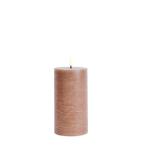 Kerze PILLAR RUSTIC LED Uyuni Caramel Ø7.8 x 15.2cm