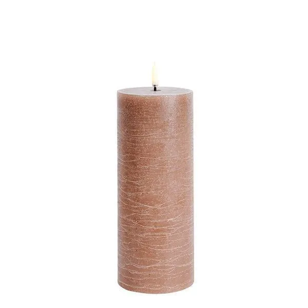 Kerze PILLAR RUSTIC LED Uyuni Caramel Ø7.8 x 20.3cm