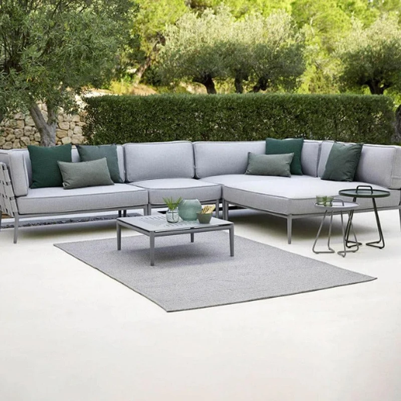 Couchtisch CONIC