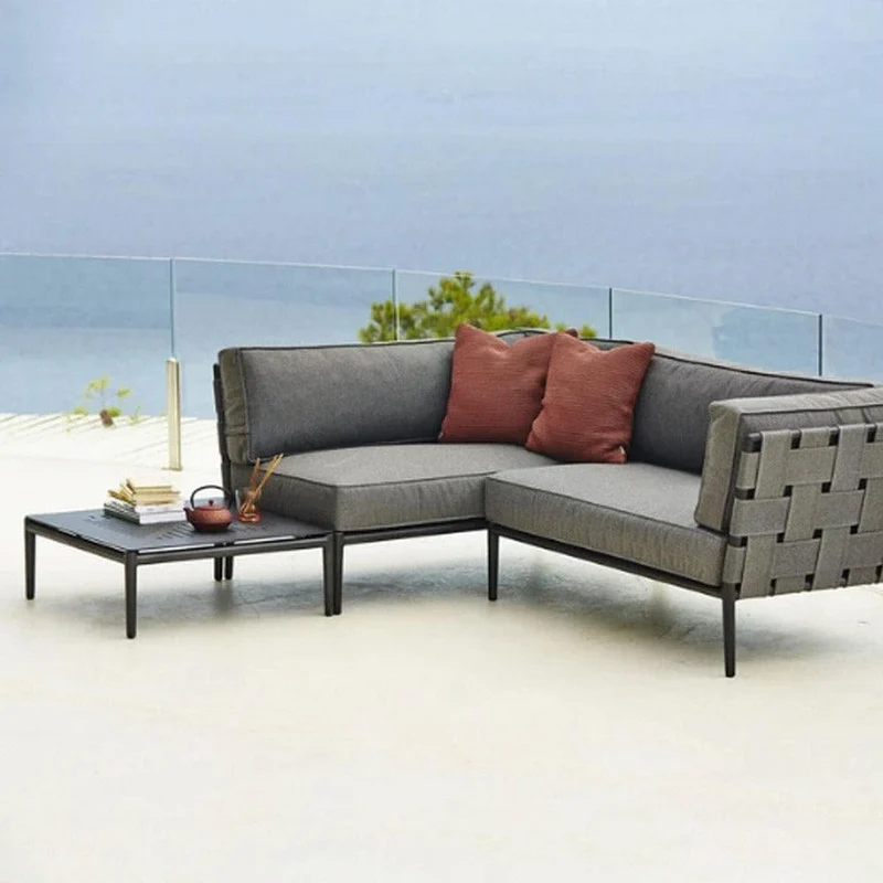 Couchtisch CONIC