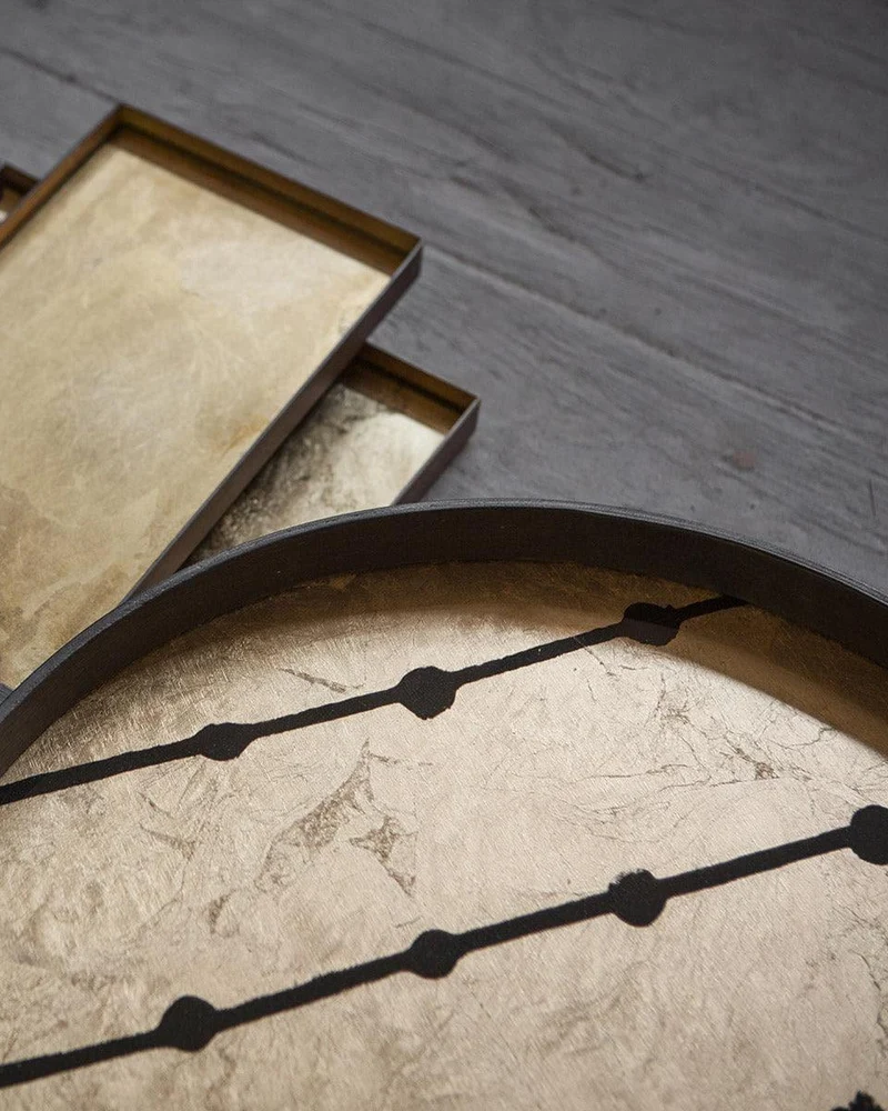 Tablett GILDED LAYERS BROWN DOTS - Ø48