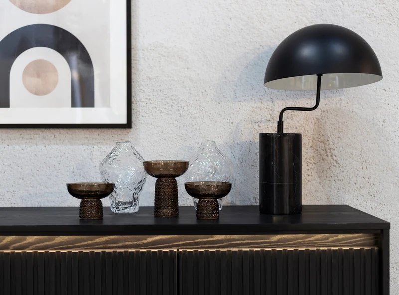 Trend 166 cm zweitürige Kommode mit drei LED-Schubladen Schwarz