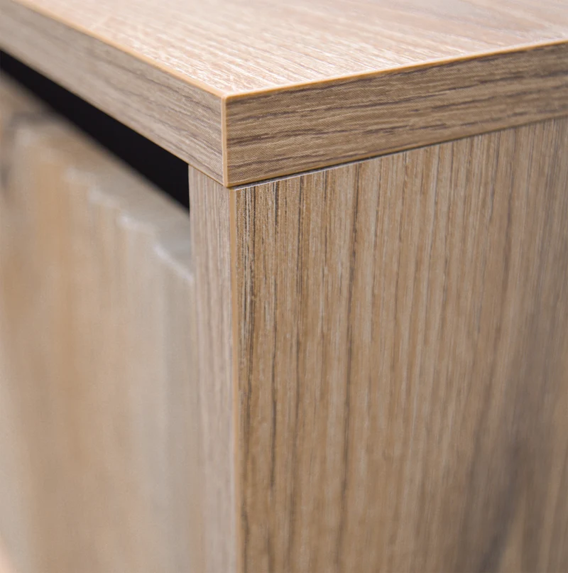 TV-Schrank Osaka mit zwei Schubladen und einem Regal, 179 cm, Eiche Evoke auf schwarzen Beinen