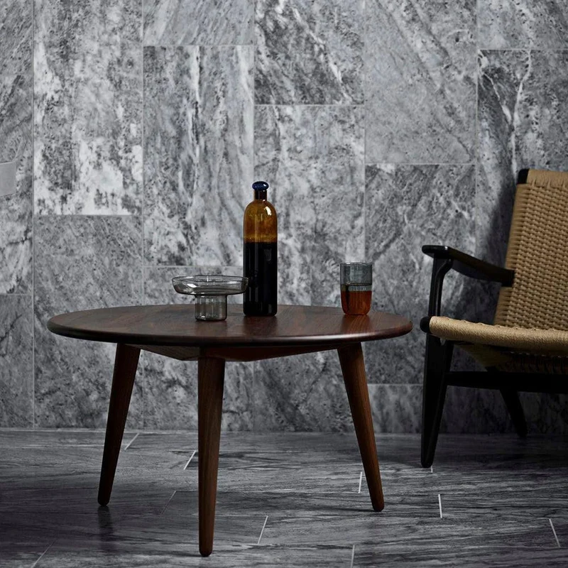 Sessel CH25 - Nussbaum