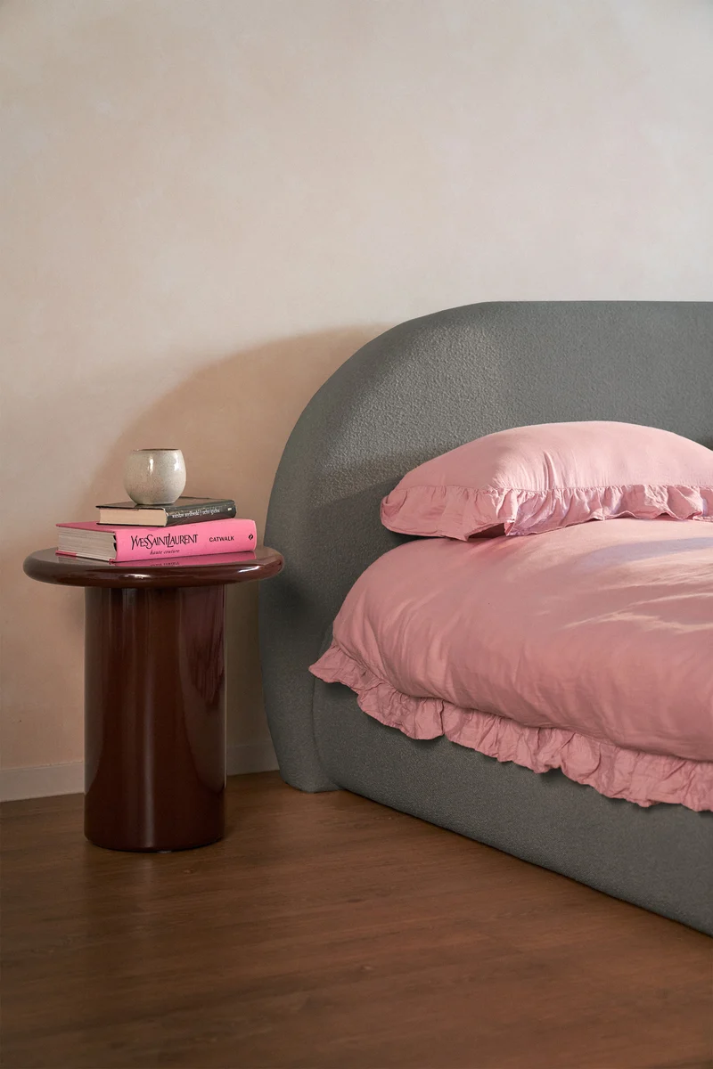Gepolstertes Bett 140x200 cm Buvio grau Bouclé