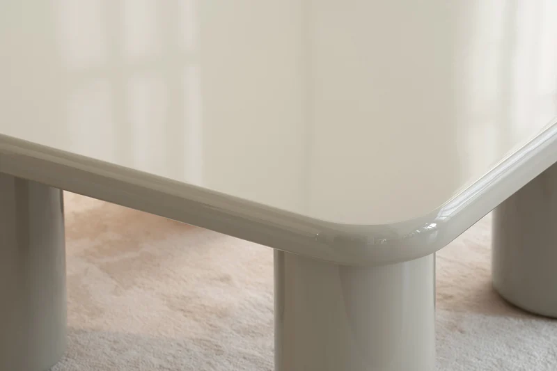 Vellity Couchtisch 70x70 cm beige Hochglanz