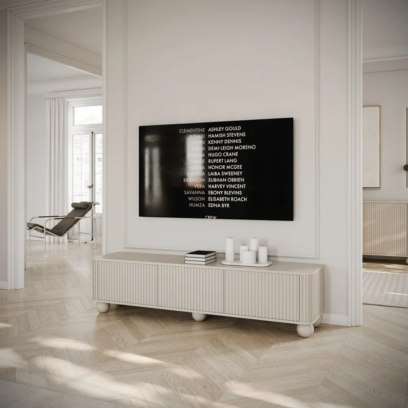 Kommode Arvello mit Fräsungen, dreitürig, 163 cm, auf kugelförmigen Beinen, Sandbeige