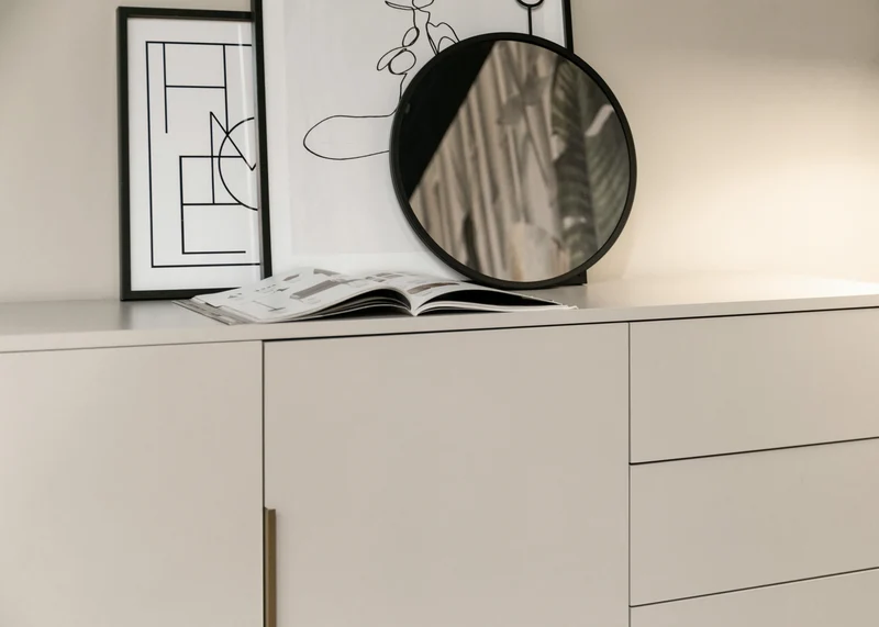 Viviaro Kommode mit zwei Türen und drei Schubladen, 154 cm, Kaschmir