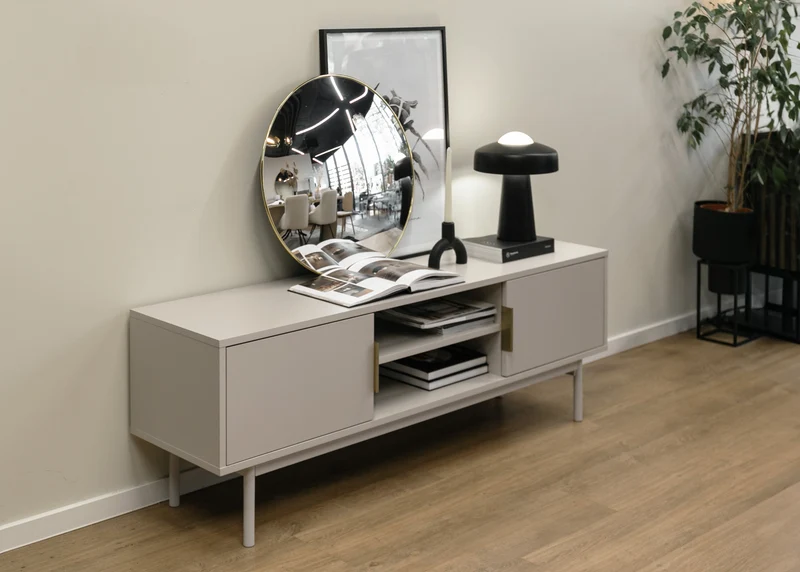 Viviaro TV-Schrank mit zwei Türen und Nischen, 154 cm, Kaschmir