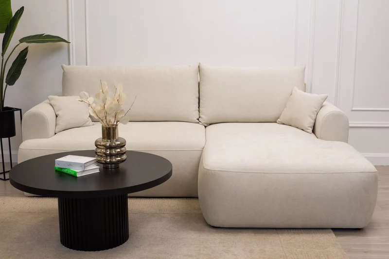 Ecksofa mit Schlaffunktion Ovo mini, L-förmig, rechtsseitig, mit Stauraum, cremefarbener, pflegeleichter Chenille-Stoff
