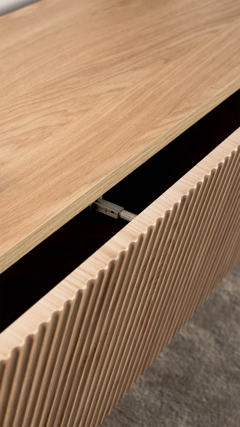 Stehender TV-Schrank Nolie 175 cm geölte Eiche