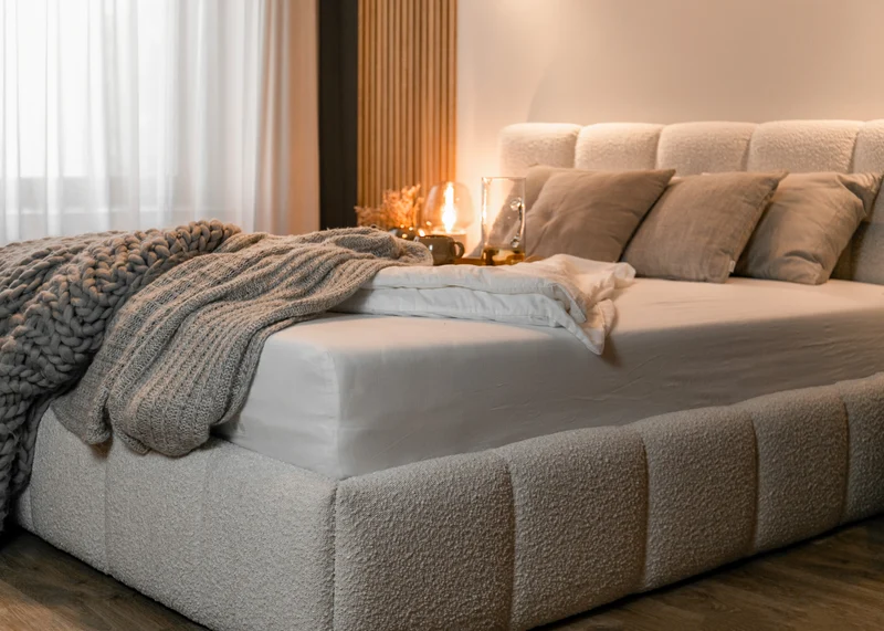 Polsterm Bett 180x200 cm Cloudy hellbeige Bouclé
