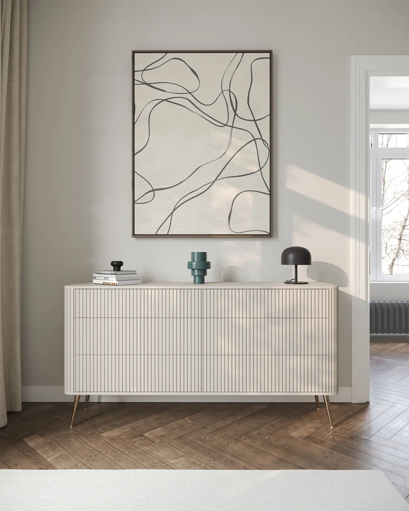 Kommode Ovarlo mit Fräsungen und sechs Schubladen, 168 cm, sandbeige mit goldenen Beinen