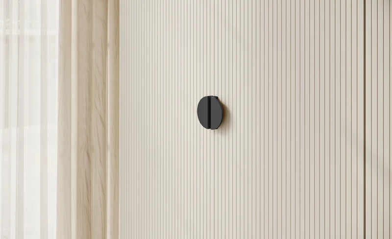 Vierflügeliger Kleiderschrank Moonir mit zwei Kleiderstangen, Regalen und Container, 200 cm, Grau-Beige
