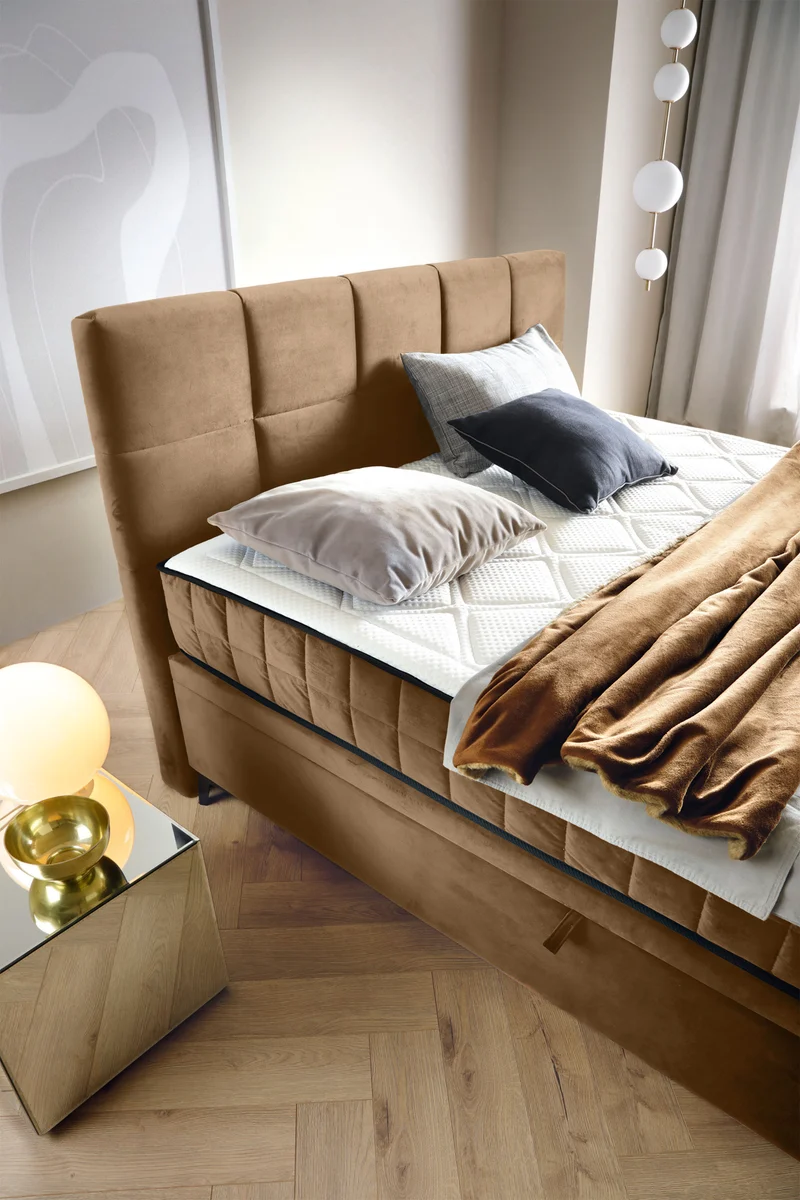 Kontinentales Bett 160x200 cm Beriano mit Stauraum und Matratze, beiger Samt
