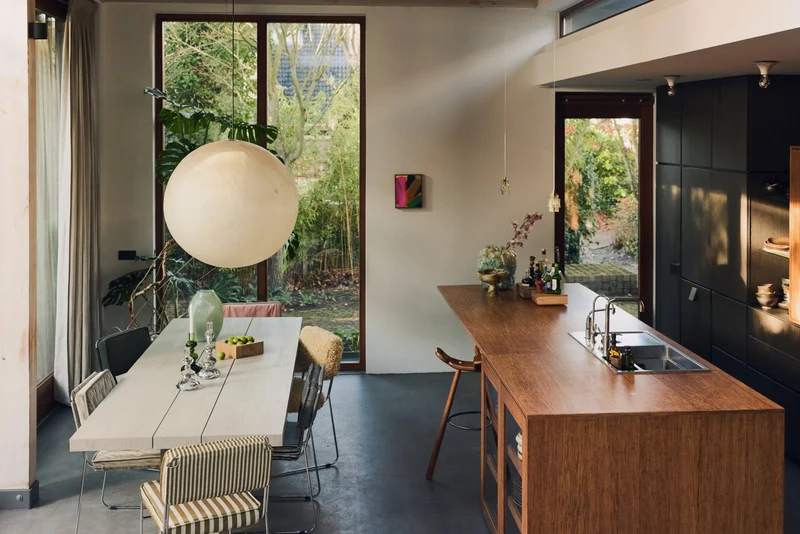 Endless dining chair: stripe, sunflower