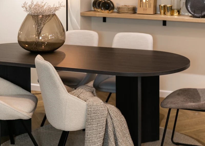 Esstisch Ovo oval 204 cm Esche Portland Schwarz