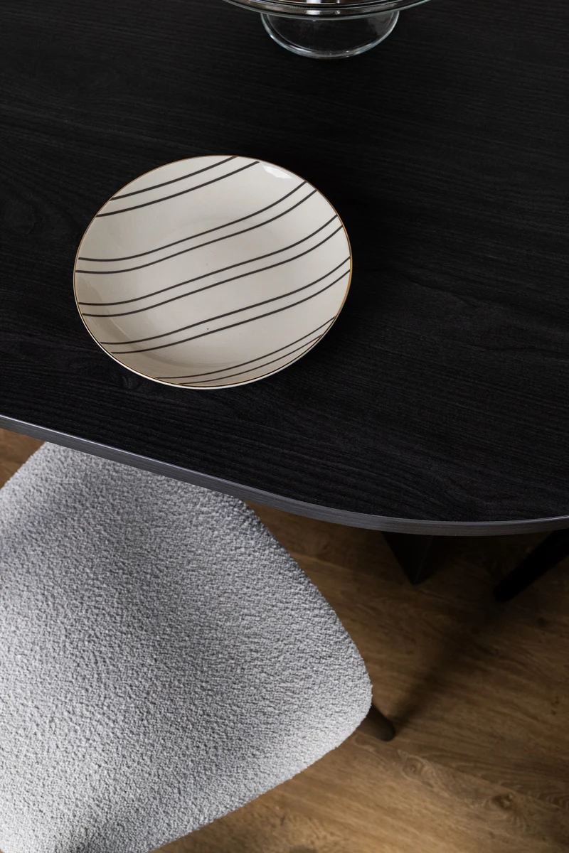 Esstisch Ovo oval 204 cm Esche Portland Schwarz