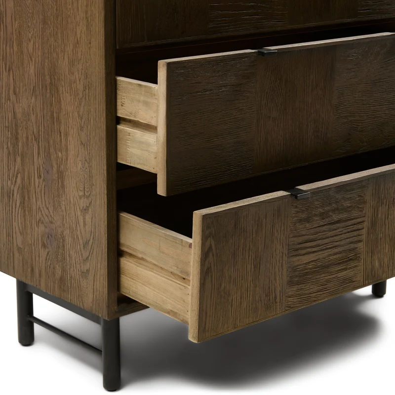Mac Arthur Park Chest of Drawers H100