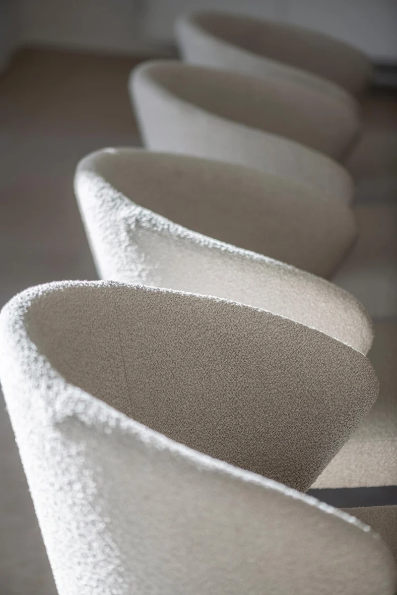 Stuhl Popsy - Bobby Shell White