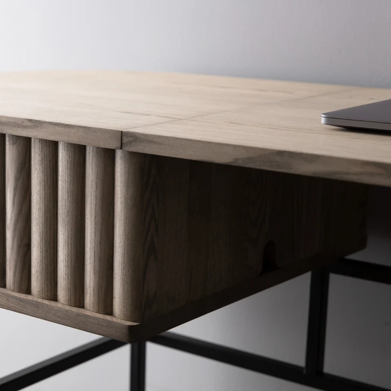 Welve - Schreibtisch 185cm | Metallgestell Schwarz - Esche Massiv UP