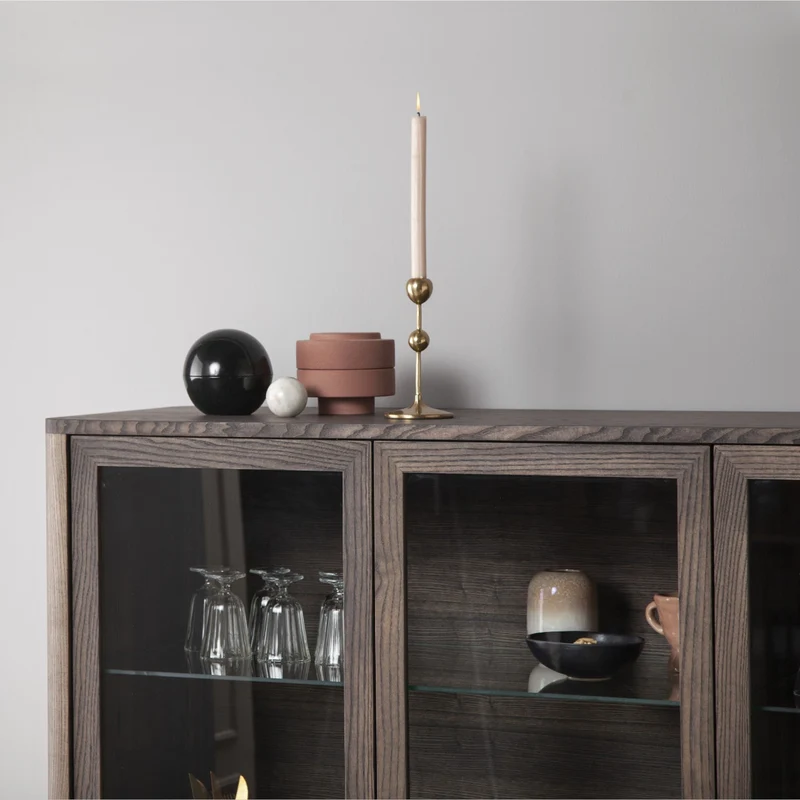 Welve - Vitrine 150cm | Metallgestell Schwarz - Esche Massiv UP